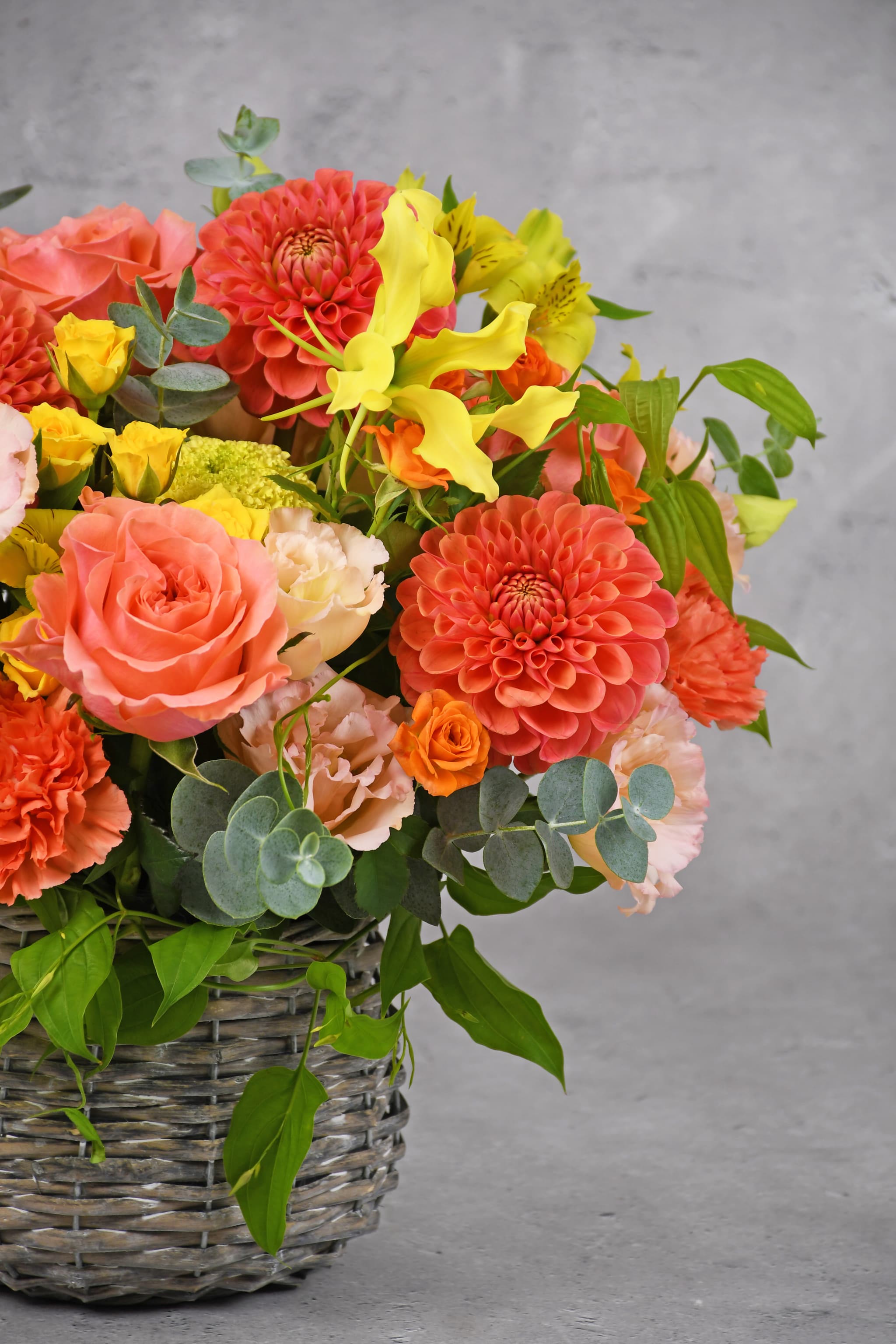 フラワーアレンジメント】ビタミンカラー/Lサイズ